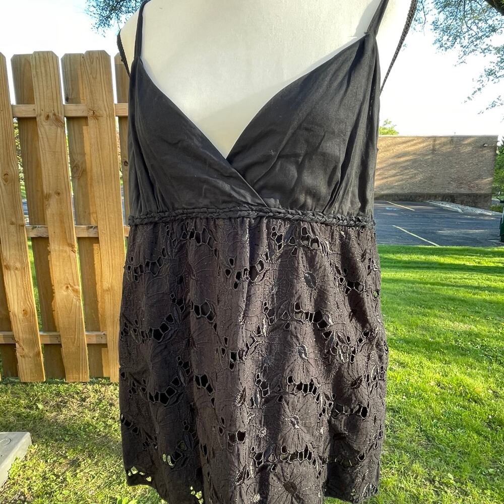 Y2K babydoll black Eyelet Embroidered Feminine Floral Vacation Daisy Camisole L
